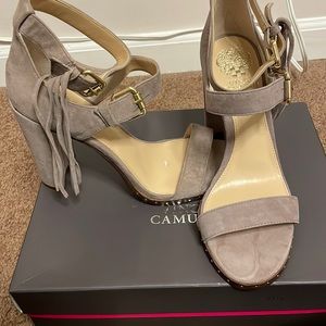 Vince Camuto VC-Jesina Sandal
